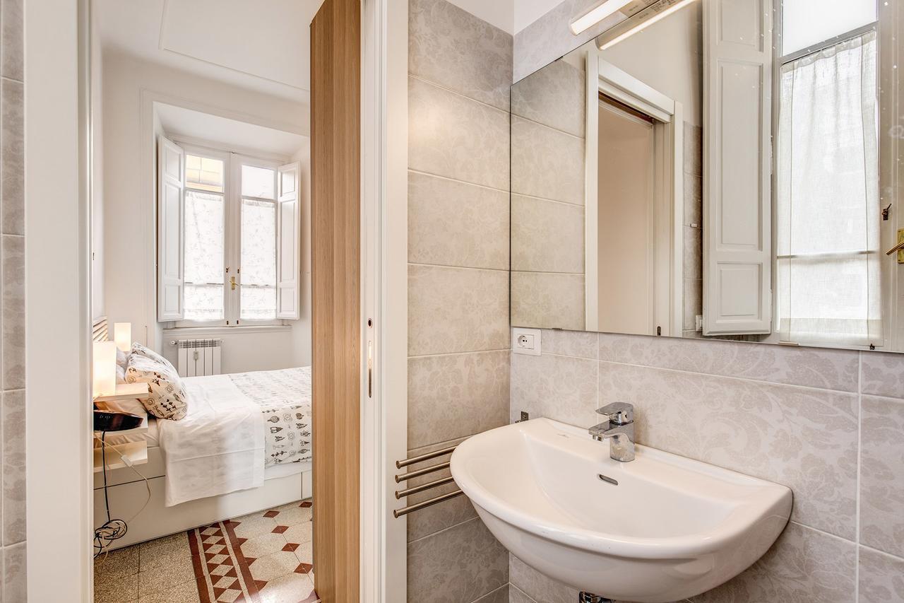 La Casa Di Nonna Pina Apartment Рим Екстериор снимка